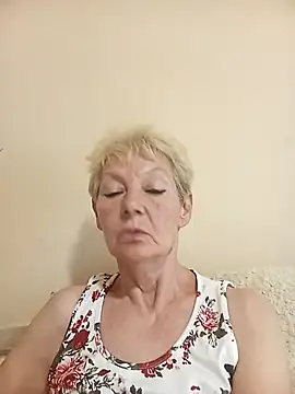 Calypso-Loove online show from July 11, 9:23 am