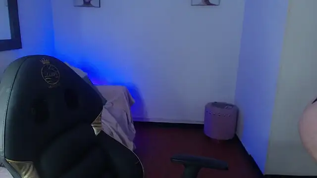 Sara valderrama  online show from January 17, 12:32 pm