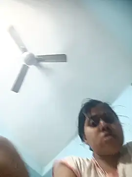 Miss  alone009 online show from February 15, 7:32 pm