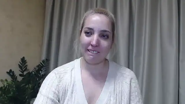 sweetpussy online show from February 4, 9:31 pm