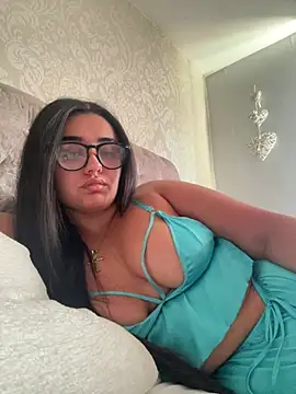 Wild Busty Niyah XX online show from July 28, 10:43 am