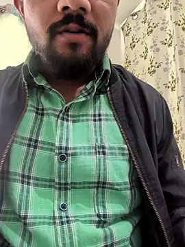 Snapshot of sexytomdev chatting on January 10, 5:42 am sexytomdev online show from January 10, 5:42 am