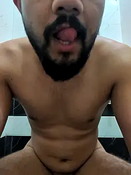 Snapshot of sexytomdev chatting on January 17, 12:59 am sexytomdev online show from January 17, 12:59 am