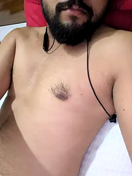 Snapshot of sexytomdev chatting on April 7, 3:45 pm sexytomdev online show from April 7, 3:45 pm