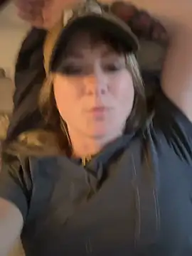 Snapshot of alluringpixie chatting on March 21, 12:10 pm alluringpixie online show from March 21, 12:10 pm