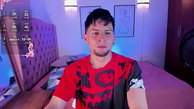 vaalentiino online show from March 3, 6:25 pm