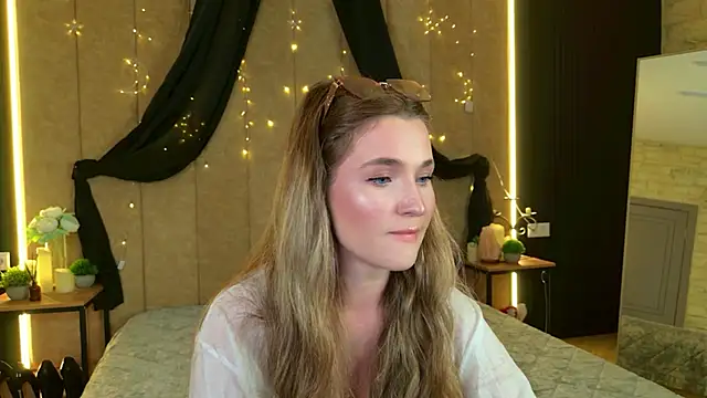 Lina Sinerz online show from June 10, 3:22 pm