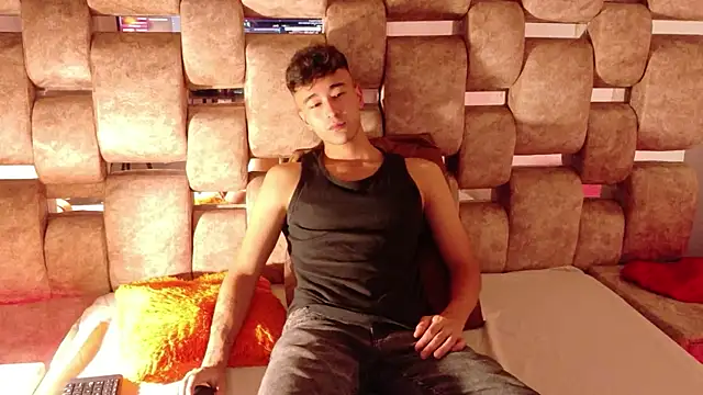 KathyAiden online show from March 25, 7:31 pm