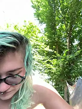 rosiebuddy online show from June 20, 3:15 pm