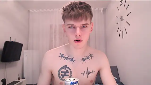 Snapshot of Fredd_Xanders chatting on May 20, 5:52 pm Fredd Xanders online show from May 20, 5:52 pm