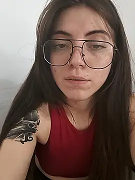 Ceciihot online show from January 13, 4:23 pm