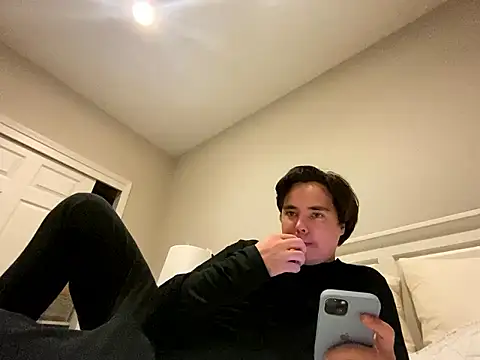 phantom898983 online show from January 13, 8:08 am