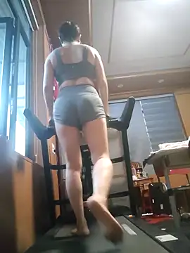 Snapshot of Alone_nothing chatting on March 10, 11:21 pm Alone nothing online show from March 10, 11:21 pm