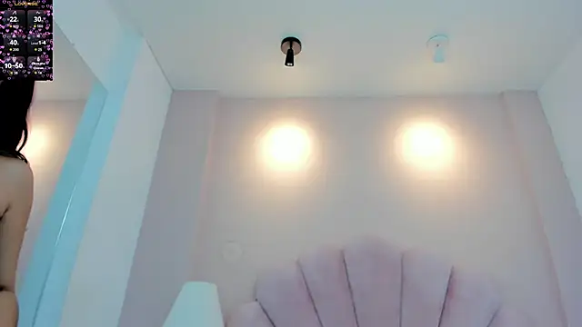 Snapshot of Nahomy_Harperr chatting on December 5, 1:09 pm Nahomy Harperr online show from December 5, 1:09 pm