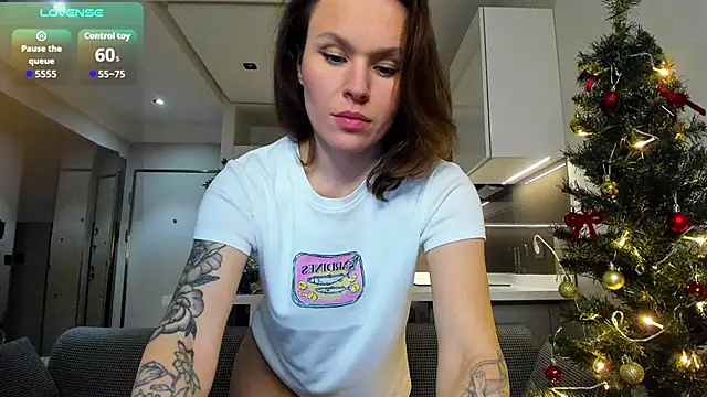 Snapshot of Misty_Myers chatting on December 18, 9:54 pm Misty Myers online show from December 18, 9:54 pm