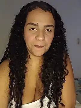 Snapshot of hot_bruntte chatting on July 21, 4:26 am hot bruntte online show from July 21, 4:26 am