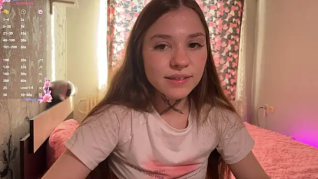 GayleLuu online show from February 5, 9:25 am