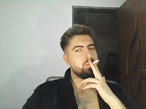 iigabi online show from December 18, 6:03 pm