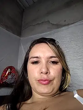 Snapshot of Charlott_smi chatting on March 22, 6:22 pm Charlott smi online show from March 22, 6:22 pm