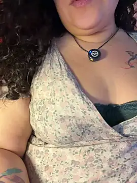 VanesssaMilf  online show from June 11, 11:25 pm
