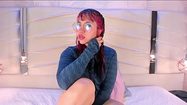 Coralith online show from January 16, 1:15 pm