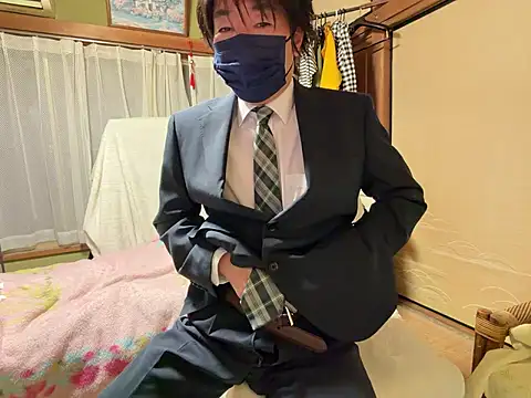 Hirokazu 12 online show from February 9, 10:41 am