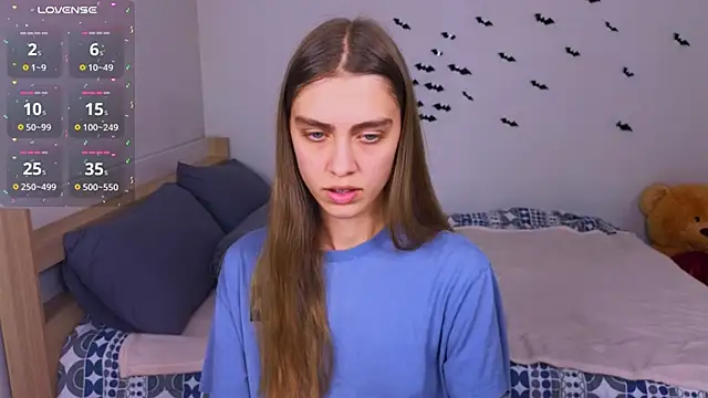 Charmgirla online show from December 14, 11:59 am