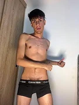 Andycillo online show from March 22, 4:05 am