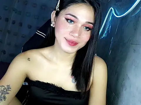 Snapshot of bombely_69 chatting on May 3, 7:58 am bombely 69 online show from May 3, 7:58 am
