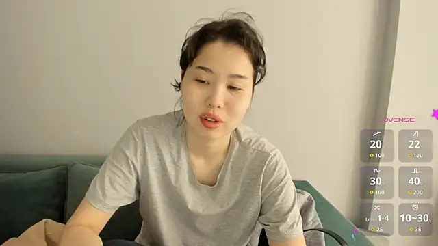 Snapshot of kimyjina chatting on March 23, 3:32 am kimyjina online show from March 23, 3:32 am