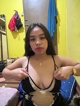 Snapshot of Lovely_apple19 chatting on April 15, 8:09 pm Lovely apple19 online show from April 15, 8:09 pm