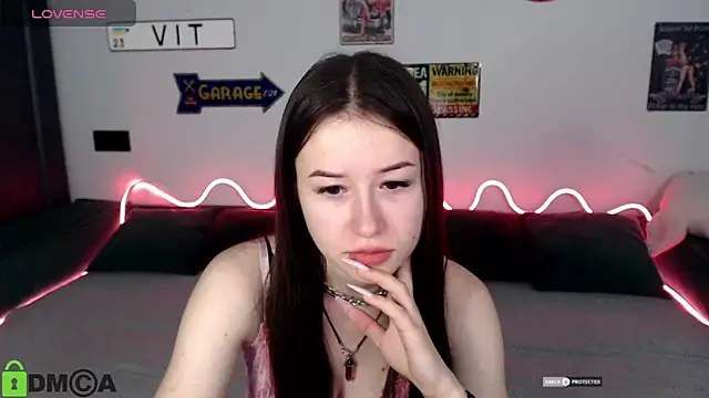 Bellaa Dream1 online show from June 21, 1:46 pm