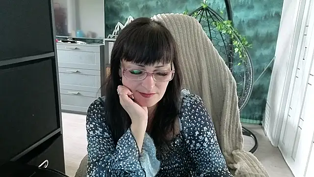 Snapshot of Eila_Morigan chatting on May 14, 6:20 am Eila Morigan online show from May 14, 6:20 am