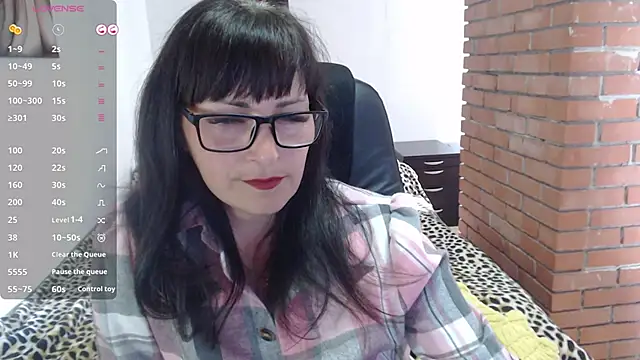 Snapshot of Eila_Morigan chatting on June 2, 8:16 am Eila Morigan online show from June 2, 8:16 am