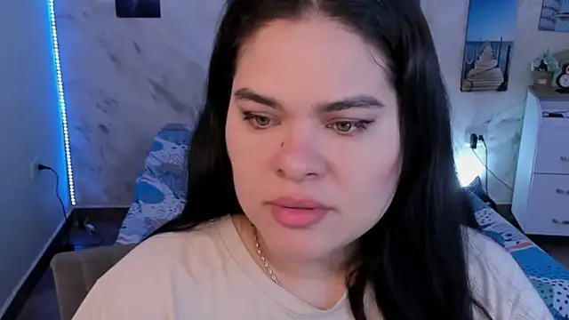 NinaFuentes2X online show from May 6, 4:08 am