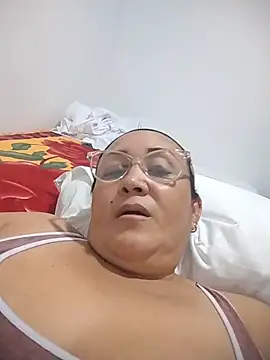 Nini Love  online show from March 6, 8:16 pm