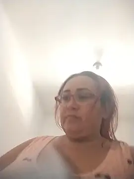 Nini Love  online show from March 25, 7:53 pm