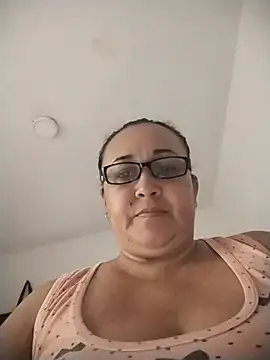 Nini Love  online show from June 28, 3:07 pm
