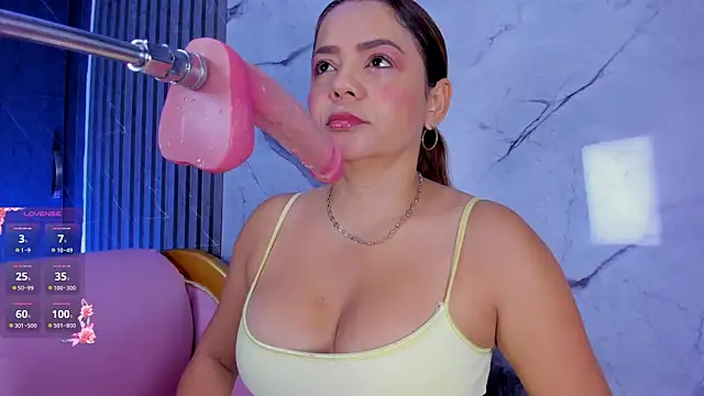 shayra boobs2 online show from February 16, 10:44 am