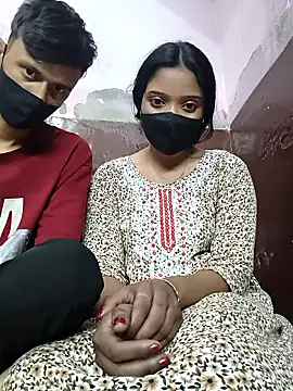 couplegk71 online show from February 2, 1:26 am