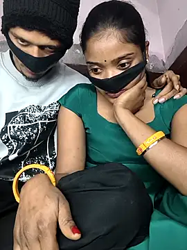 couplegk71 online show from February 5, 10:31 am