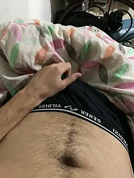 Wilddadycum4u online show from December 20, 11:23 pm