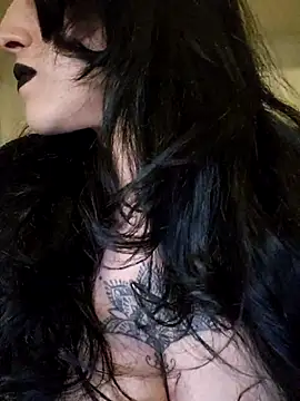 BustyVampyre online show from February 3, 1:04 am