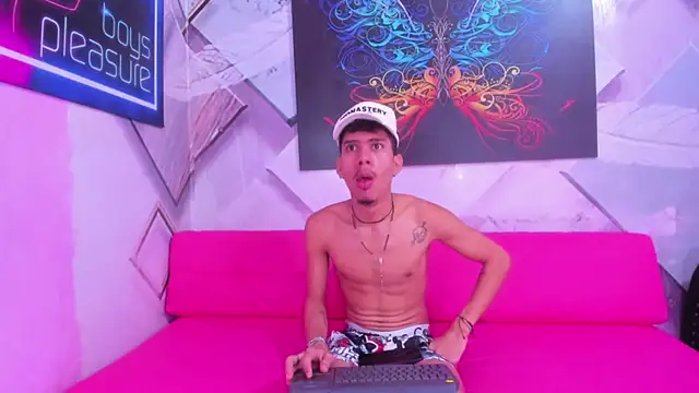 Alex jeins at online show from March 21, 2:09 pm