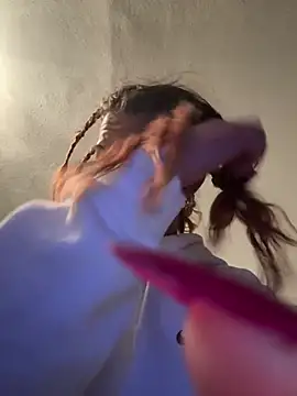 Bellaa25 online show from April 21, 11:07 pm