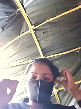 Poonam8080 online show from February 1, 8:13 am