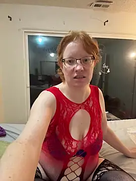 Lenaravenswood online show from March 7, 5:04 am