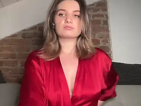 Heiva01 online show from December 15, 3:27 pm