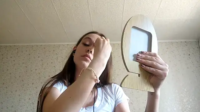 FrancesSrygley online show from June 7, 9:24 am