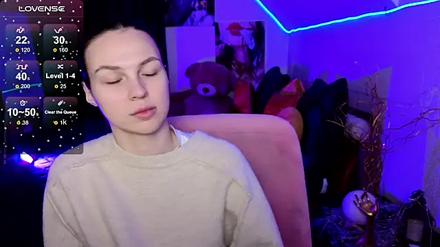 MaxinCarroll online show from February 1, 5:17 am